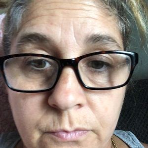 Meet your Posher, Meladee